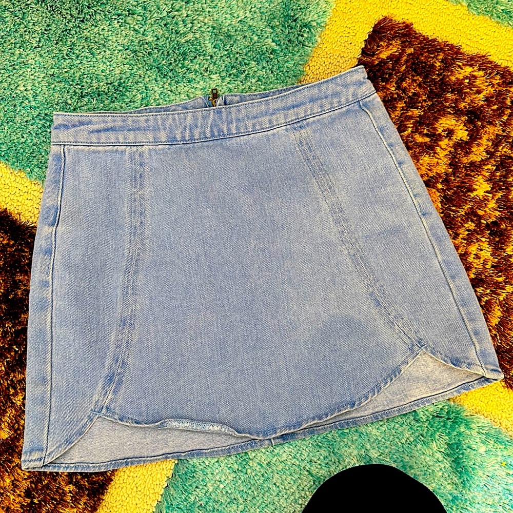 Pacsun tulip cut skirt